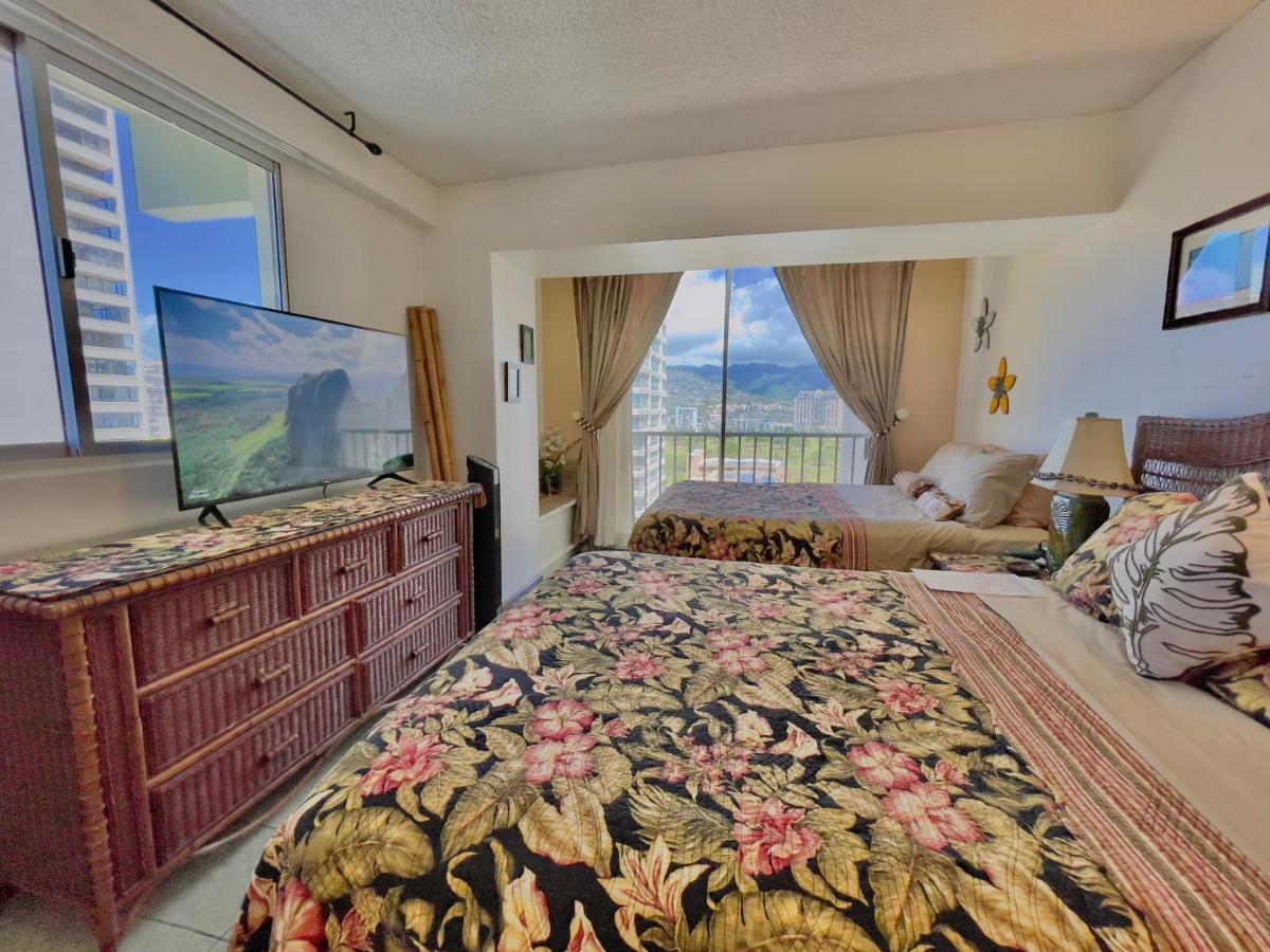 Jenny'S Pineapple Cottage โฮโนลูลู ภายนอก รูปภาพ