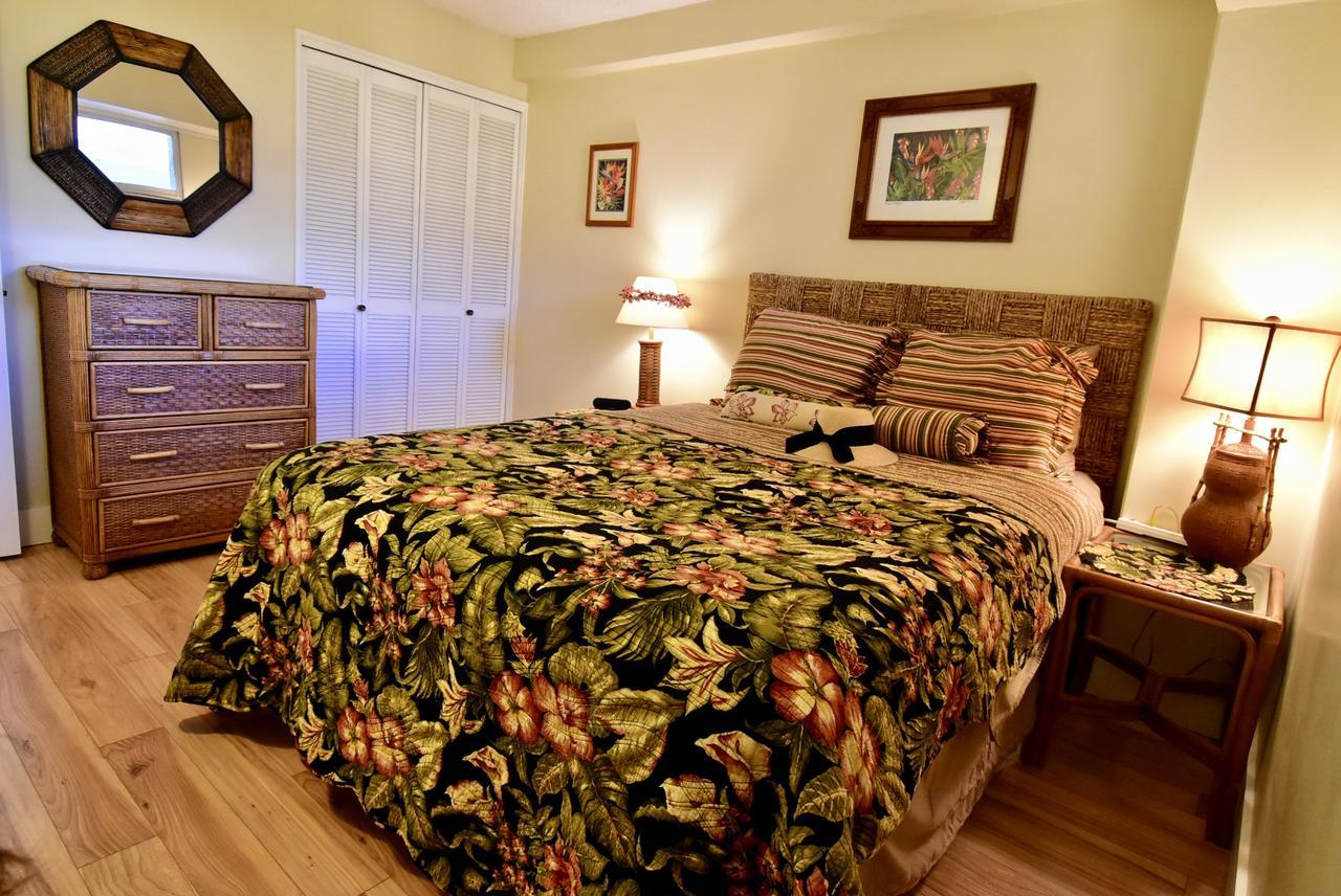 Jenny'S Pineapple Cottage โฮโนลูลู ภายนอก รูปภาพ